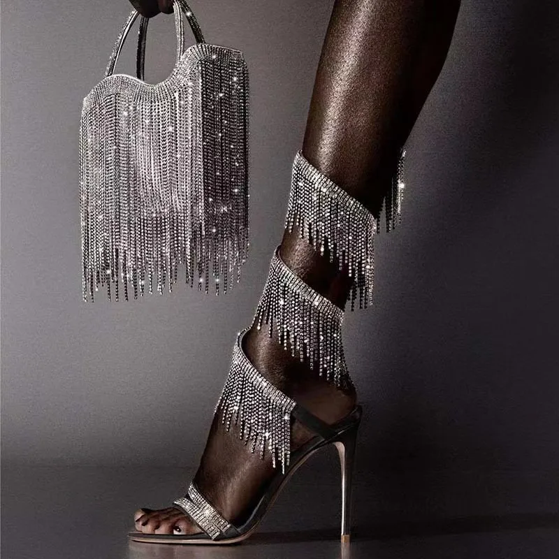 2024 Novi Modi Krog Glave Vode Diamond Verige Tassel Skladu z Kača, Zavita Tanke Visoke Pete Sandala ženske čevlje